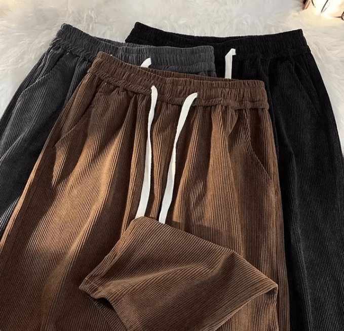 PANTALONES EN CORDUROY CORTE CLASICO.👖🛍️👇