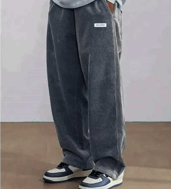 PANTALONES EN CORDUROY CORTE CLASICO.👖🛍️👇